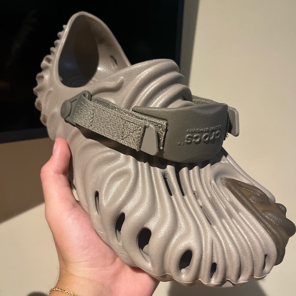 SALEHE BEMBURRY MENEMSHA CROCS! - Picture 1 of 3